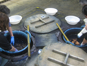 初めての絞り染め 制作の様子