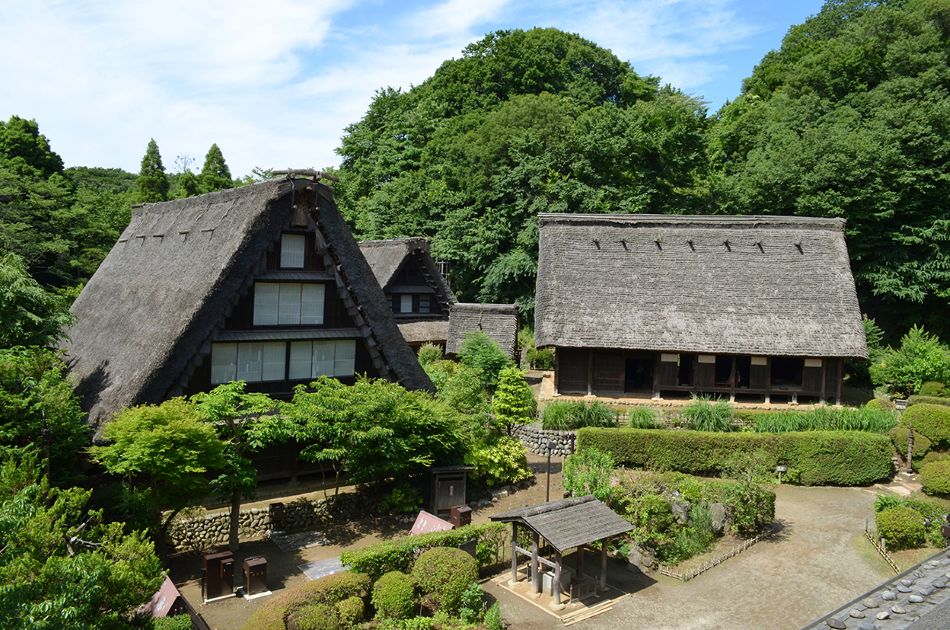 日本民家園 信越の村エリアの様子
