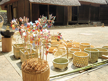 竹細工作品頒布会